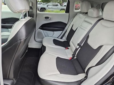 2018 Jeep Compass Latitude FWD