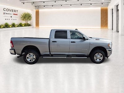 2022 RAM 3500 Tradesman 4x4 Crew Cab 6'4" Box