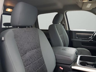 2018 RAM 3500 Lone Star 4x4 Crew Cab 6'4" Box