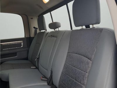 2018 RAM 3500 Lone Star 4x4 Crew Cab 6'4" Box