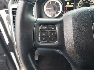 2018 RAM 3500 Lone Star 4x4 Crew Cab 6'4" Box