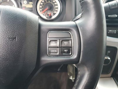 2018 RAM 3500 Lone Star 4x4 Crew Cab 6'4" Box