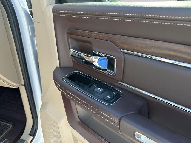 2014 RAM 3500 4WD Crew Cab 8 Ft Box Longhorn