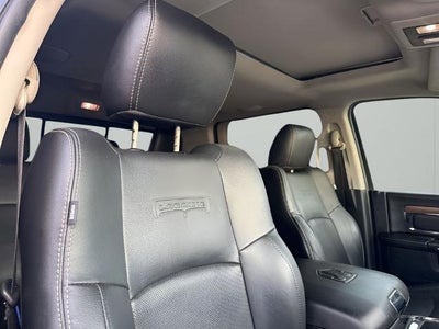 2016 RAM 3500 4WD Mega Cab 6.3 Ft Box Laramie