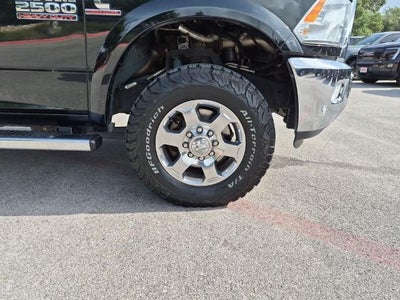 2017 RAM 2500 Big Horn 4x4 Crew Cab 6'4" Box