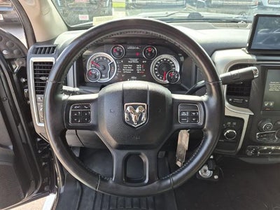 2017 RAM 2500 Big Horn 4x4 Crew Cab 6'4" Box