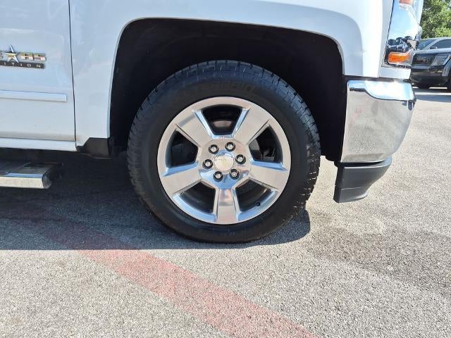 2017 Chevrolet Silverado 1500 Crew Cab Short Box 2-Wheel Drive LT