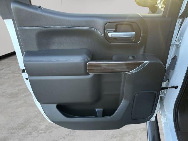 2021 Chevrolet Silverado 1500 Crew Cab Short Box 2-Wheel Drive RST