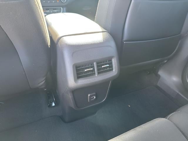 2024 GMC Terrain FWD 4dr SLE