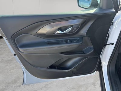 2024 GMC Terrain FWD 4dr SLE