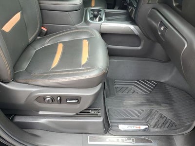 2020 GMC Sierra 1500 Crew Cab Short Box 4-Wheel Drive AT4