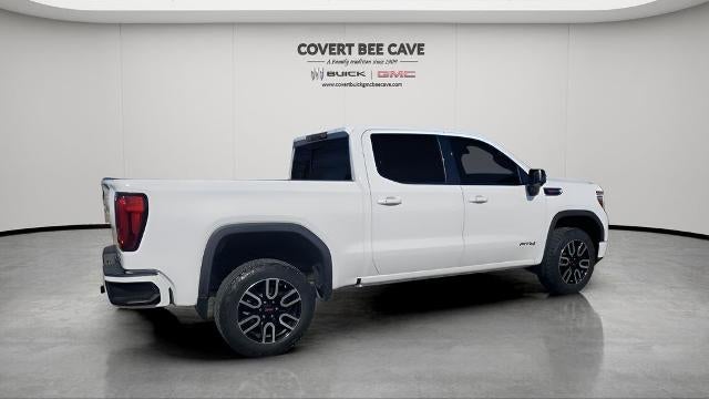 2022 GMC Sierra 1500 Limited Crew Cab Short Box 4-Wheel Drive AT4