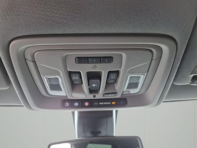 2022 GMC Sierra 1500 Limited Crew Cab Short Box 4-Wheel Drive SLT