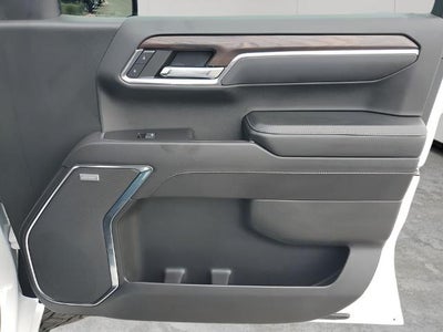 2023 GMC Sierra 1500 Crew Cab Short Box 4-Wheel Drive SLT