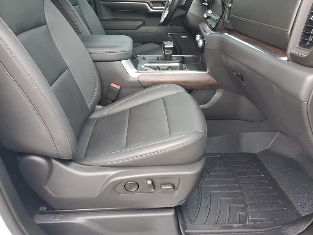 2023 GMC Sierra 1500 Crew Cab Short Box 4-Wheel Drive SLT