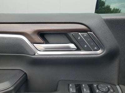 2023 GMC Sierra 1500 Crew Cab Short Box 4-Wheel Drive SLT