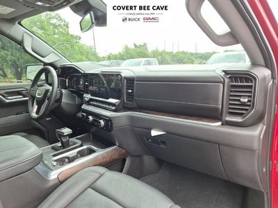 2025 GMC Sierra 1500 Crew Cab Short Box 4-Wheel Drive SLT