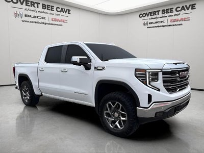 2022 GMC Sierra 1500 Crew Cab Short Box 4-Wheel Drive SLT
