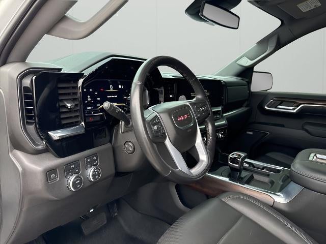 2022 GMC Sierra 1500 Crew Cab Short Box 4-Wheel Drive SLT