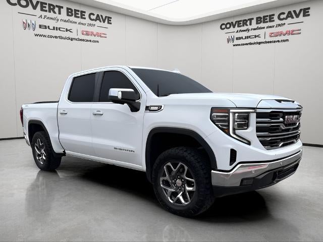 2022 GMC Sierra 1500 Crew Cab Short Box 4-Wheel Drive SLT