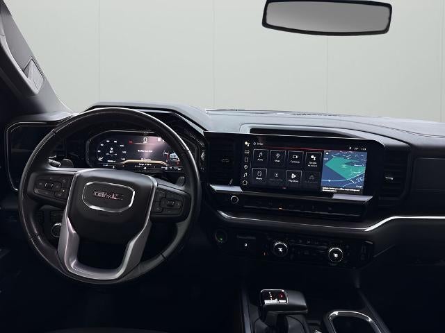 2022 GMC Sierra 1500 Crew Cab Short Box 4-Wheel Drive SLT