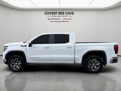 2022 GMC Sierra 1500 Crew Cab Short Box 4-Wheel Drive SLT