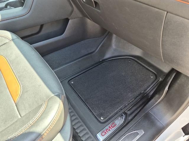 2023 GMC Sierra 1500 Crew Cab Short Box 4-Wheel Drive AT4