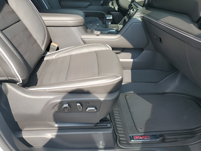 2025 GMC Sierra 1500 Crew Cab Short Box 4-Wheel Drive AT4X