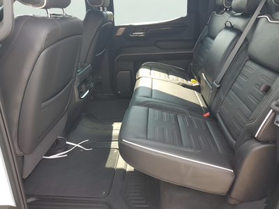 2025 GMC Sierra 1500 Crew Cab Short Box 4-Wheel Drive AT4X