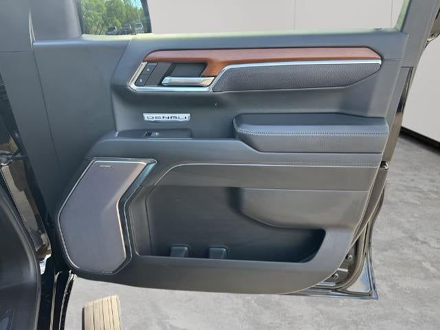 2023 GMC Sierra 1500 Crew Cab Short Box 4-Wheel Drive Denali