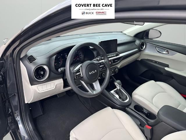 2022 Kia Forte LXS IVT