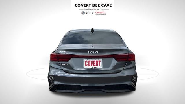 2022 Kia Forte LXS IVT