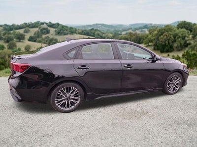 2023 Kia Forte GT-Line IVT