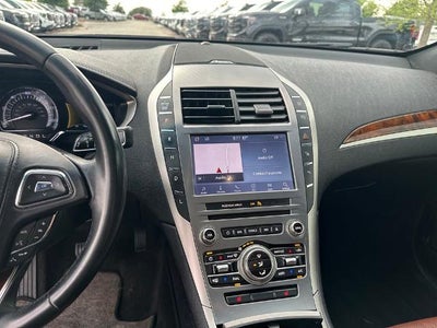 2020 Lincoln MKZ Hybrid Reserve FWD