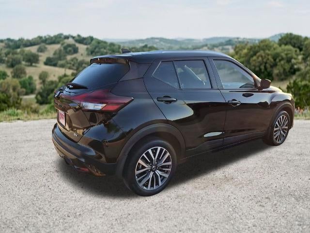 2021 Nissan Kicks SV FWD