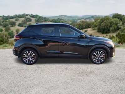 2021 Nissan Kicks SV FWD
