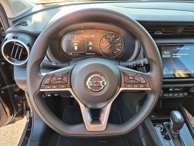 2021 Nissan Kicks SV FWD