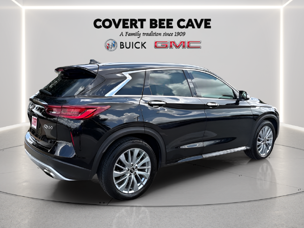 2024 INFINITI QX50 LUXE