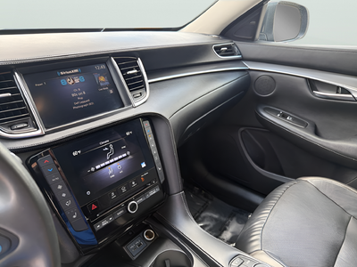 2024 INFINITI QX50 LUXE