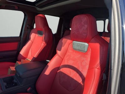 2025 Toyota Tacoma 4WD 4WD TRD Off Road Hybrid Double Cab 5' Bed AT (Natl)