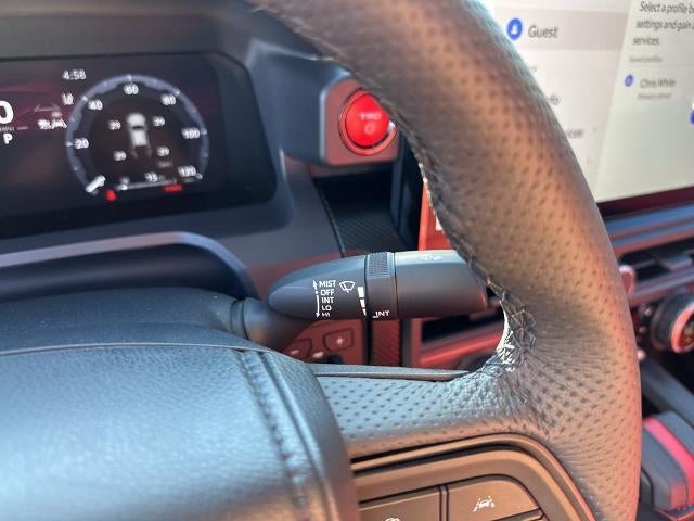 2025 Toyota Tacoma 4WD 4WD TRD Off Road Hybrid Double Cab 5' Bed AT (Natl)