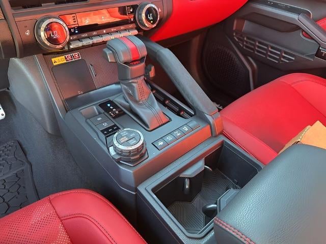 2025 Toyota Tacoma 4WD 4WD TRD Off Road Hybrid Double Cab 5' Bed AT (Natl)