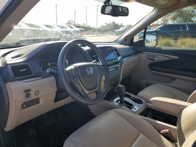 2016 Honda Pilot 2WD EX-L with DVD Rear Entertainment System