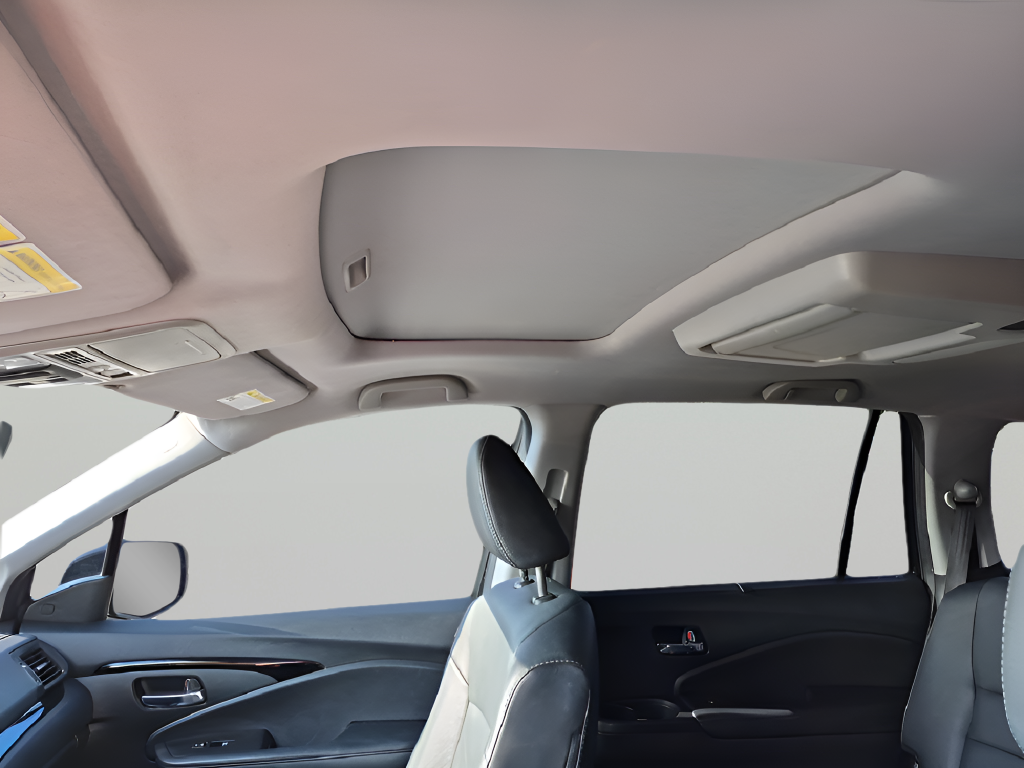 2022 Honda Pilot Touring 8 Passenger