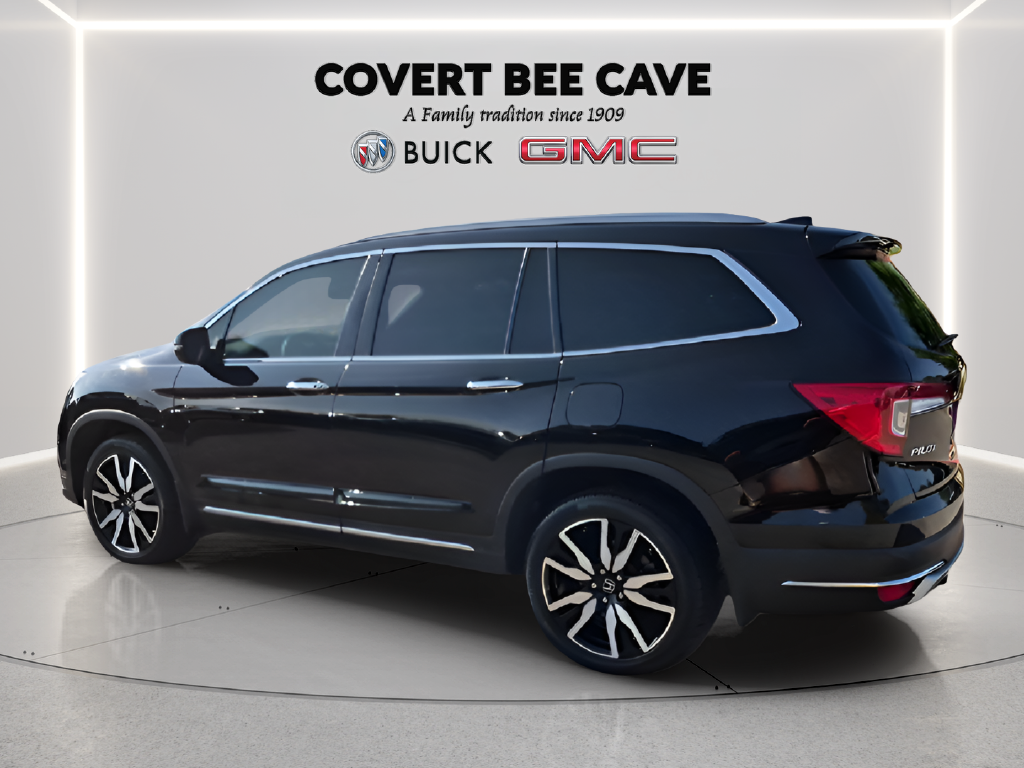 2022 Honda Pilot Touring 8 Passenger
