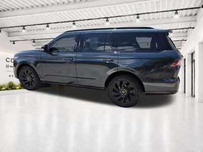 2025 Lincoln Navigator Reserve 4x4