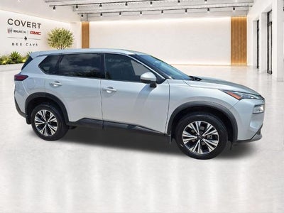 2021 Nissan Rogue FWD SV