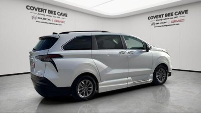 2024 Toyota Sienna XLE AWD 7-Passenger (Natl)