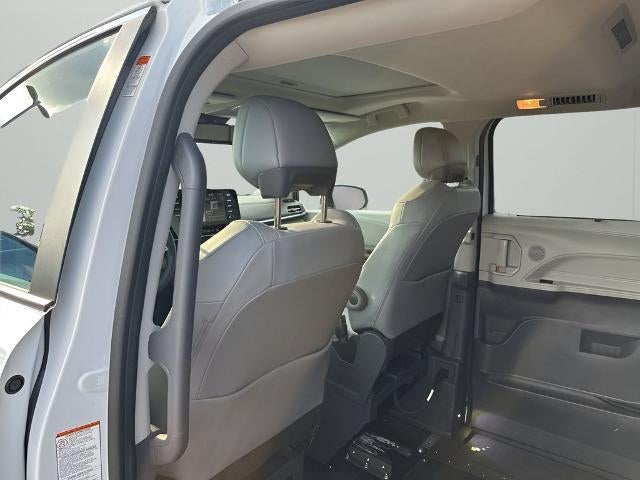 2024 Toyota Sienna XLE AWD 7-Passenger (Natl)