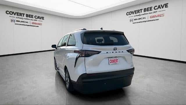 2024 Toyota Sienna XLE AWD 7-Passenger (Natl)